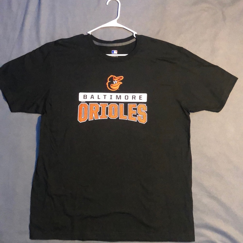 MLB extra large (XL) Baltimore orioles baseball team shirt.